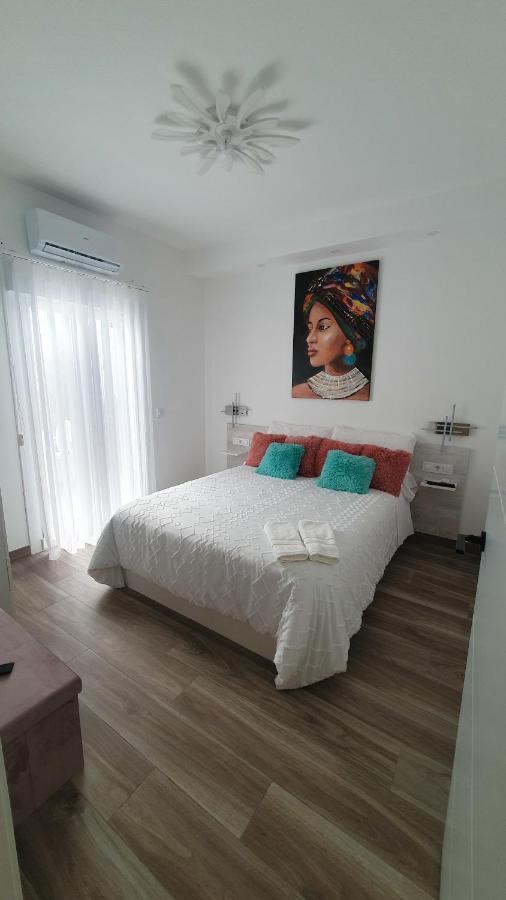 Tres Torres Apartamento Turistico Almoharin Eksteriør billede